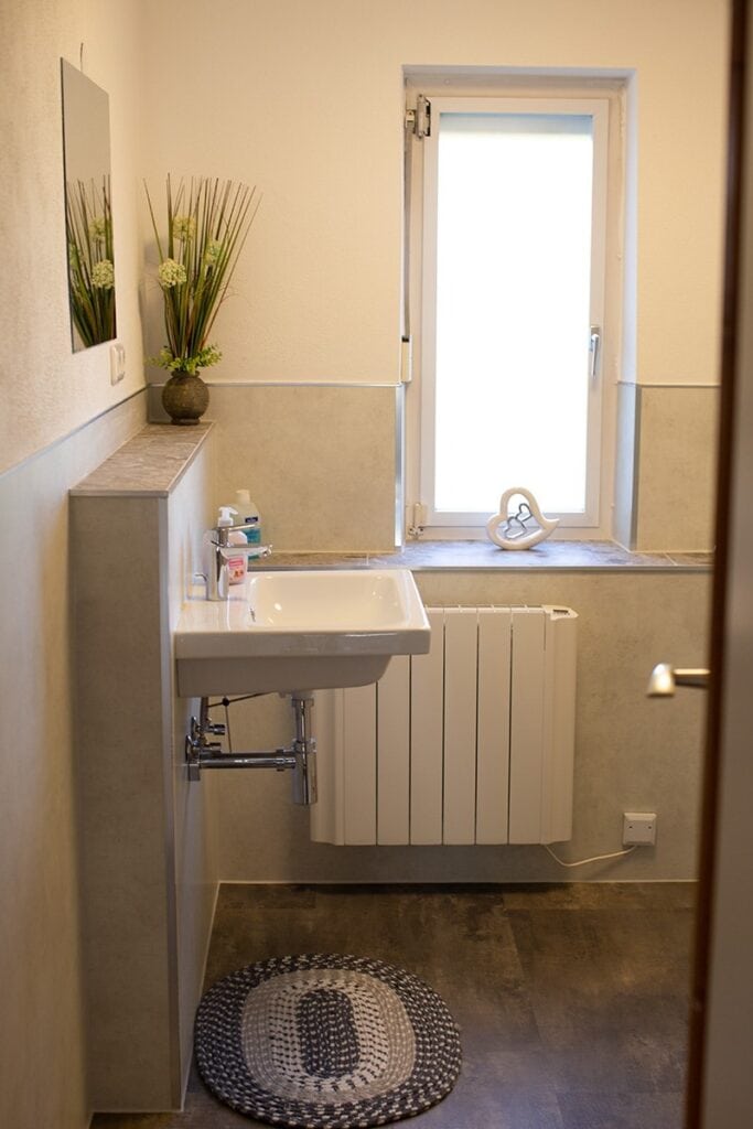 montuer zimmer toilette